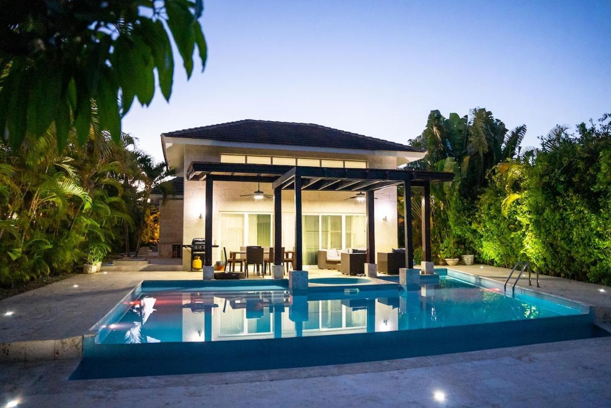 Private With Pool & Golf View Villa Punta Cana