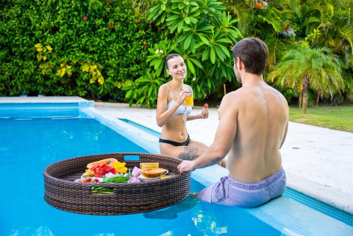 Private With Pool & Golf View Punta Cana